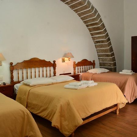 Hotel Santa Rosa Ayacucho Bagian luar foto