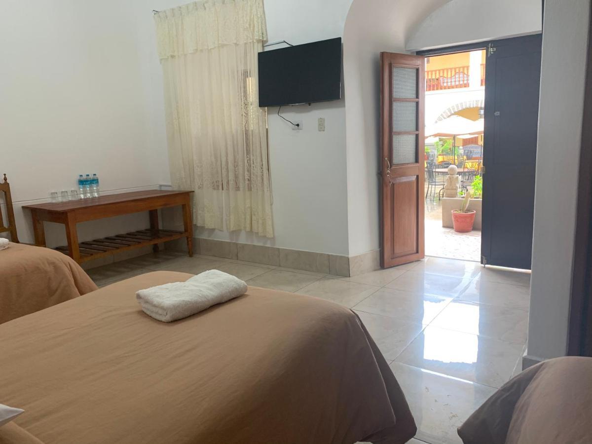Hotel Santa Rosa Ayacucho Bagian luar foto